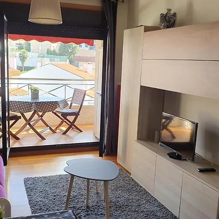 Acogedor Y Moderno En Apartament