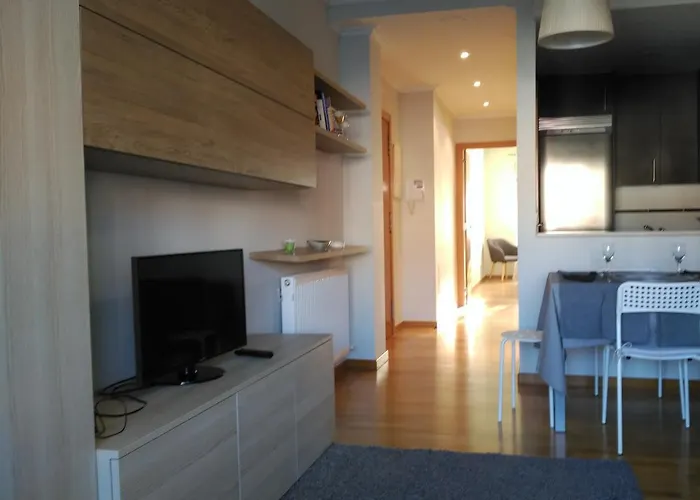 Acogedor Y Moderno En *